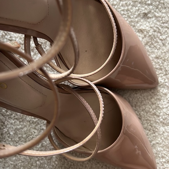 Wore twice Aldo Heels - Picture 4 of 4